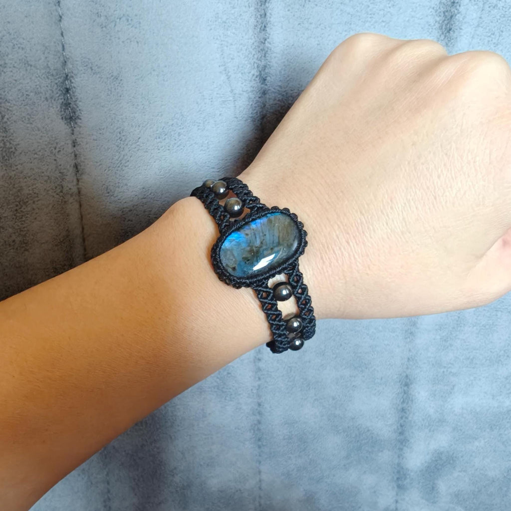 Labradorite bracelet - Unique