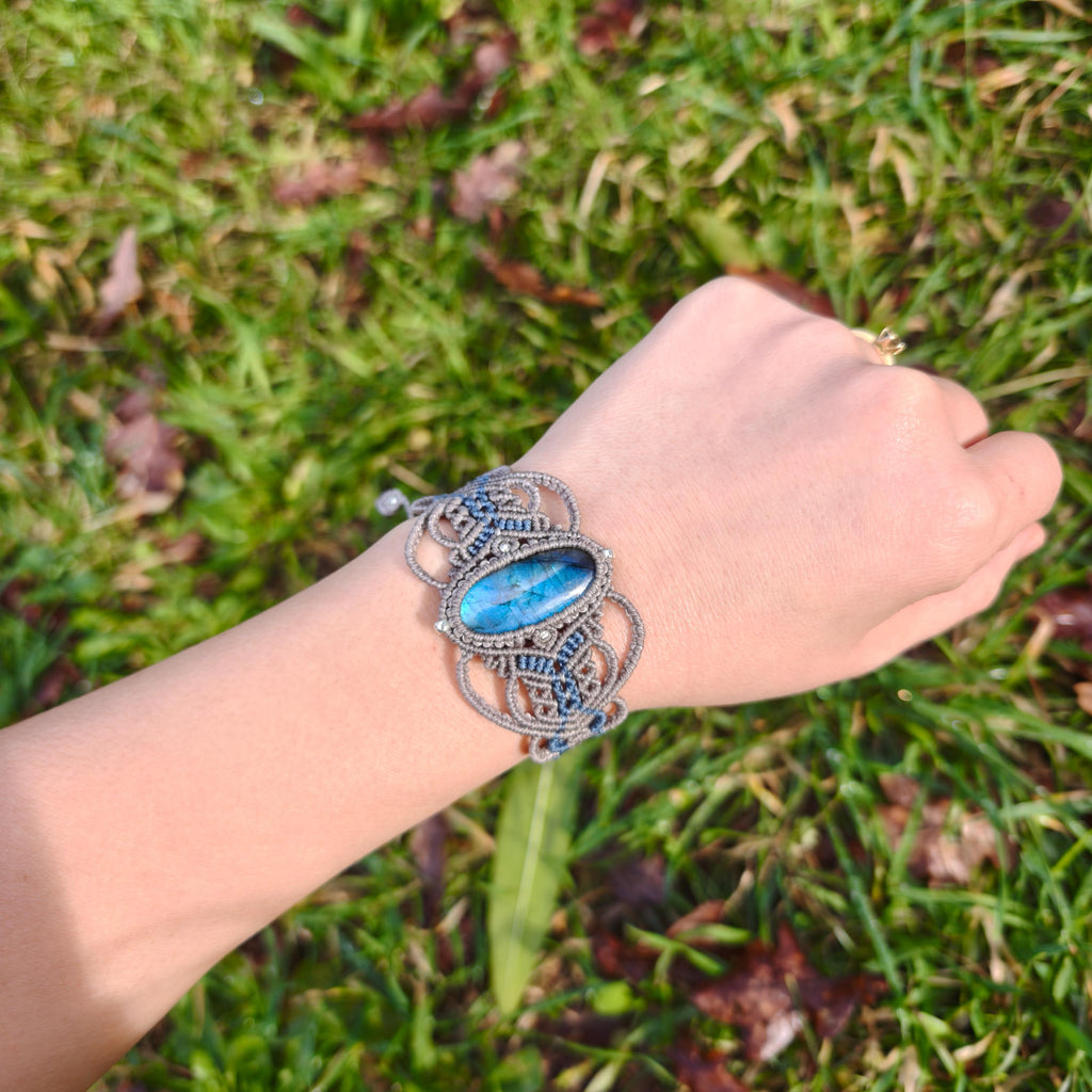Labradorite Bracelet - Unique