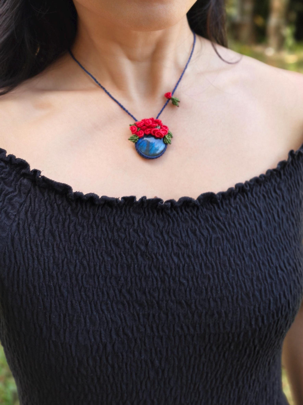 Labradorite pendant - Unique