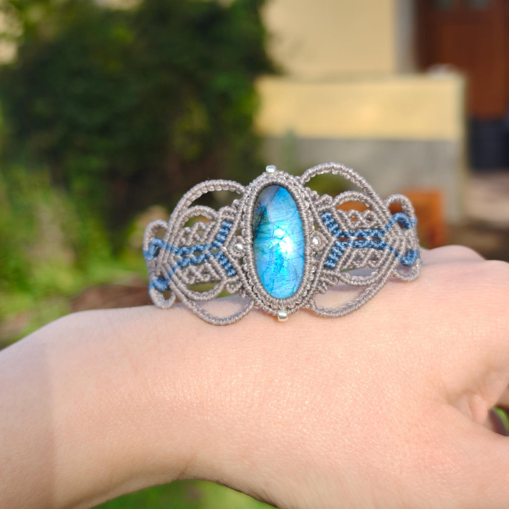 Labradorite Bracelet - Unique