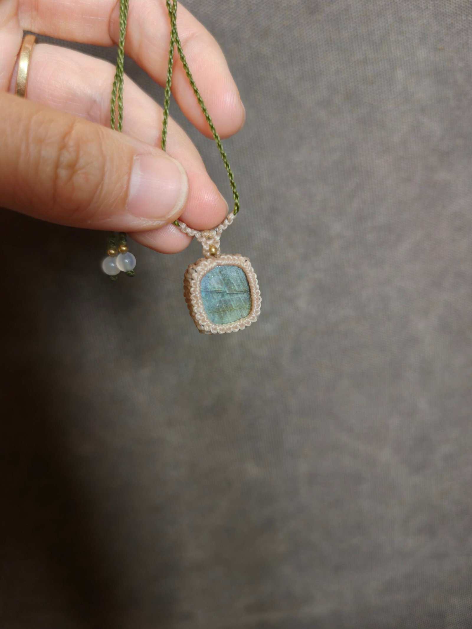 Green Labradorite Necklace - Image 5