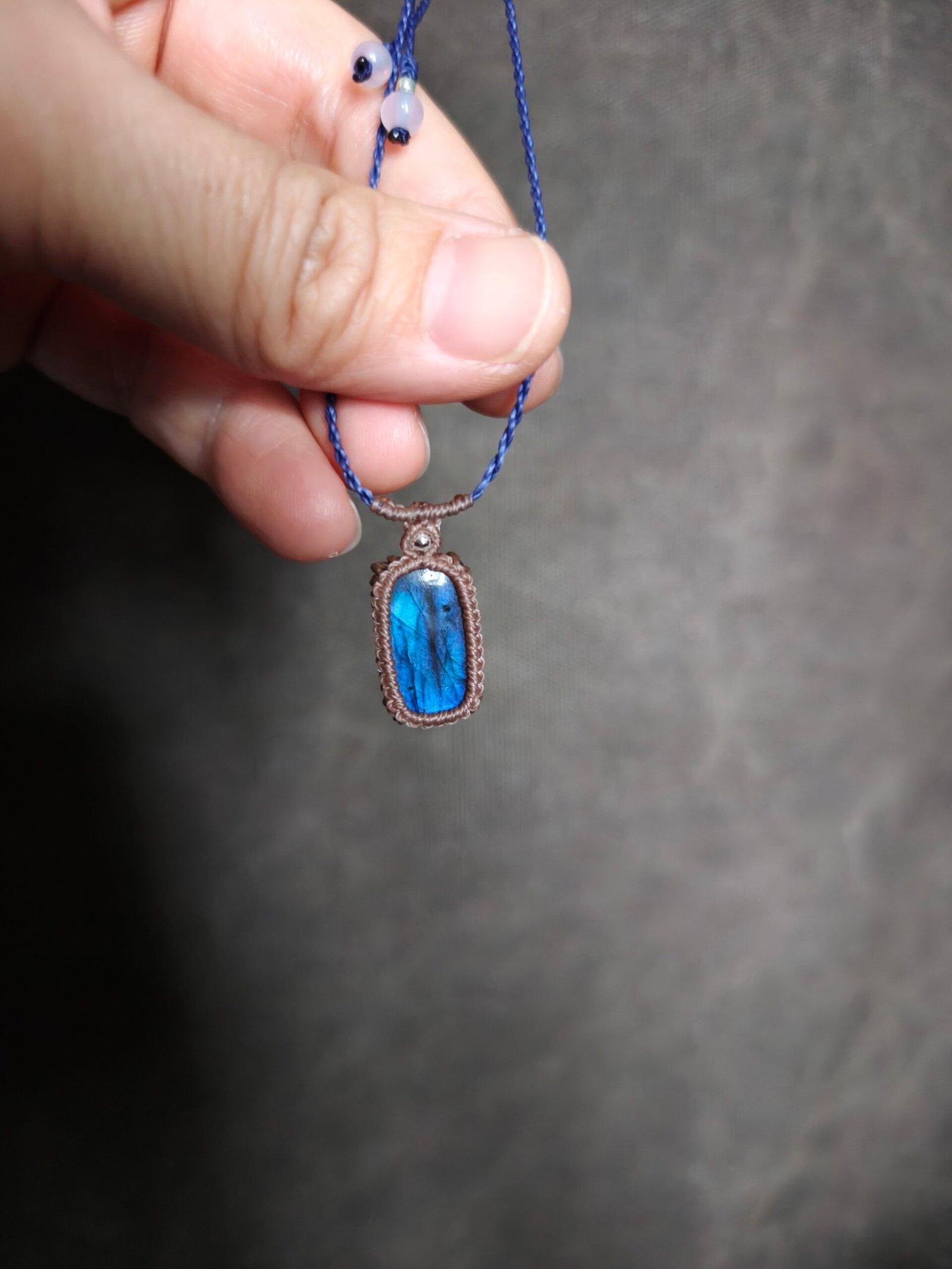 Blue Labradorite Necklace - Image 4